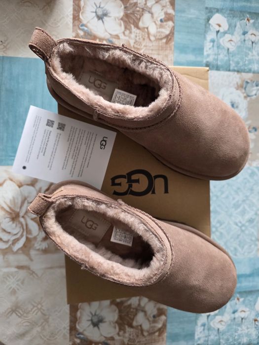 UGG Classic Micro, NOU, mărimea 37