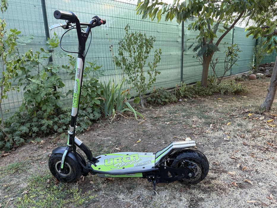 Тротинетка Uber Scoot,300W двигател.Чисто нови батерий