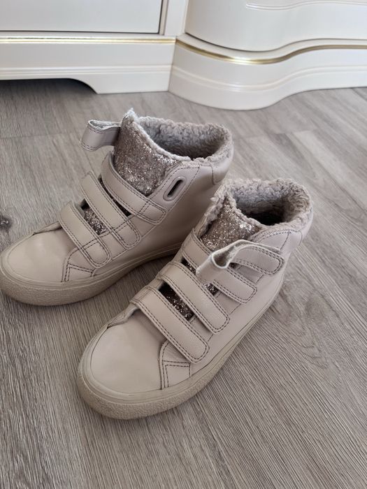 Детская обувь для девочки