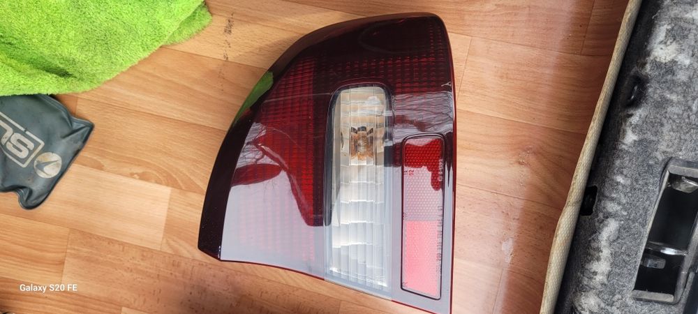 Продам задние плафоны