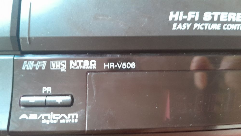 vând vcr jvc hr-v506 defect