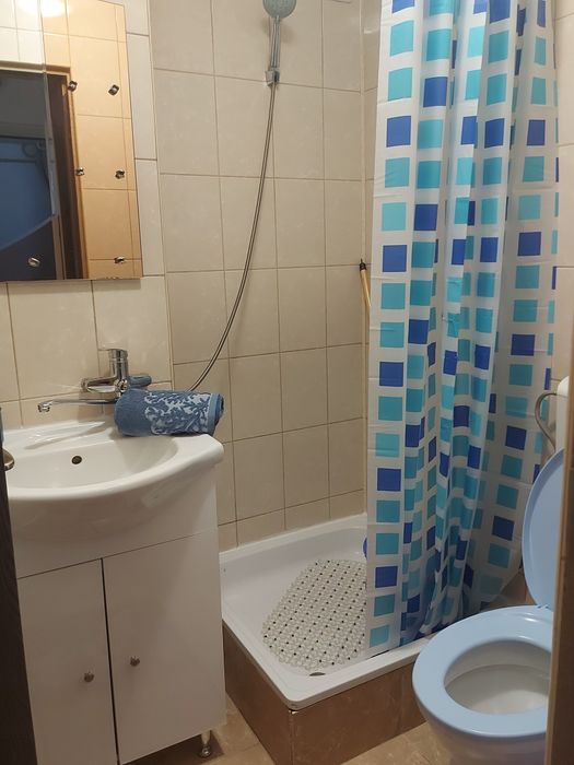 Se Închiriază apartament cu o camera