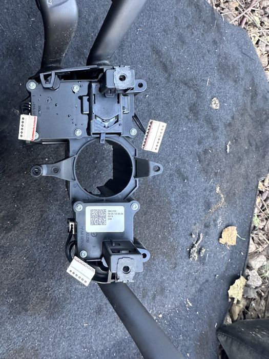 Лост за Мигачи/Чистачки/Темпомат VW Passat B6 2010Година