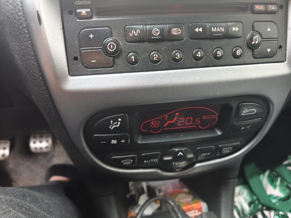 Peugeot 206 1,4 benzina 96cp