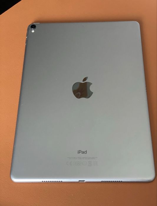 iPad Pro 10.5” 256GB + Apple Pencil