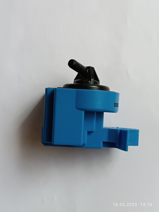 Продам датчик уровня воды(пресостат) ST 545 стир.маш Автомат