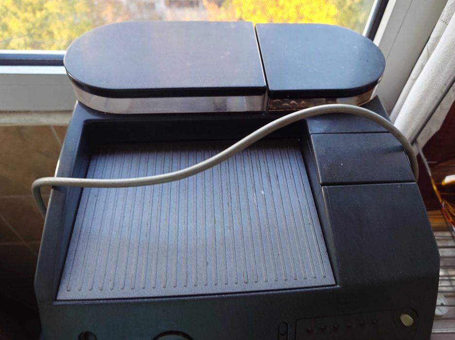 Кафеавтомат Saeco Magic de lux