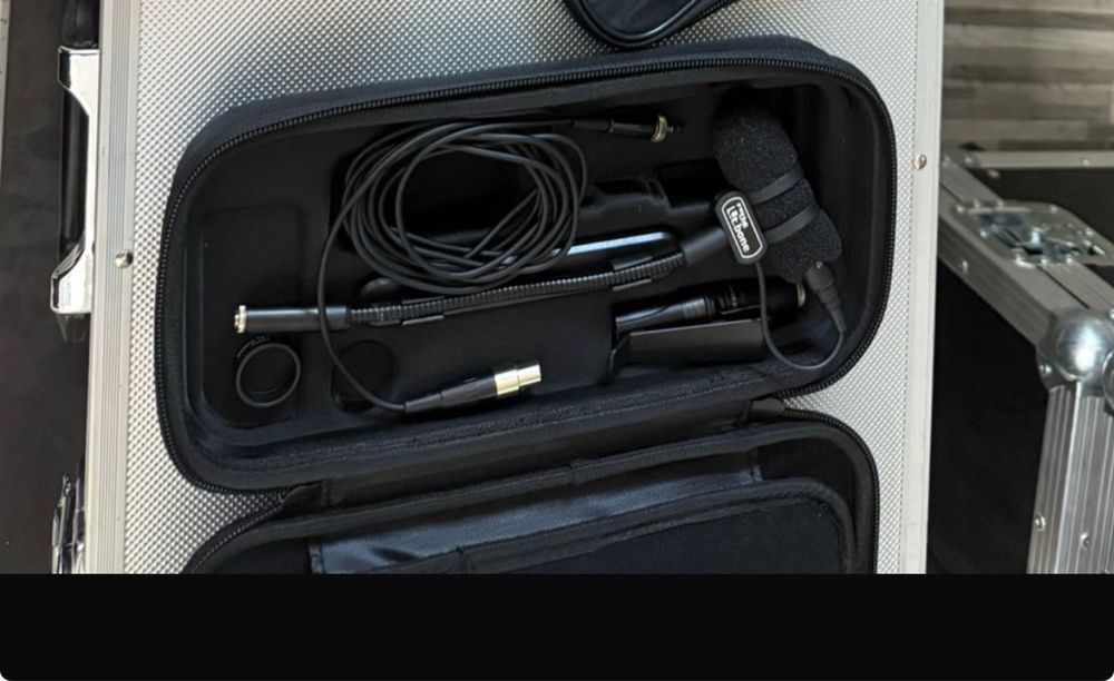 Se vând doua sisteme wirelles Shure BLX14 pentru instrumente si un microfon T bone Lucan (trompeta,saxofon, clarinet, trombon, tarabană, tobe)