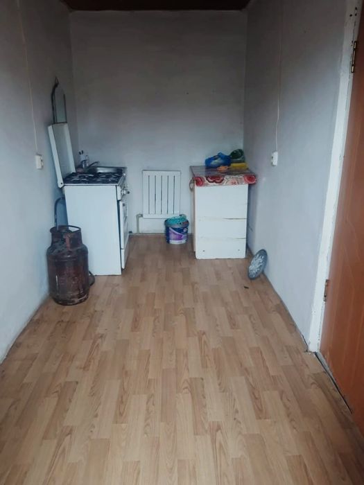 Комната в общежитии. Достык.