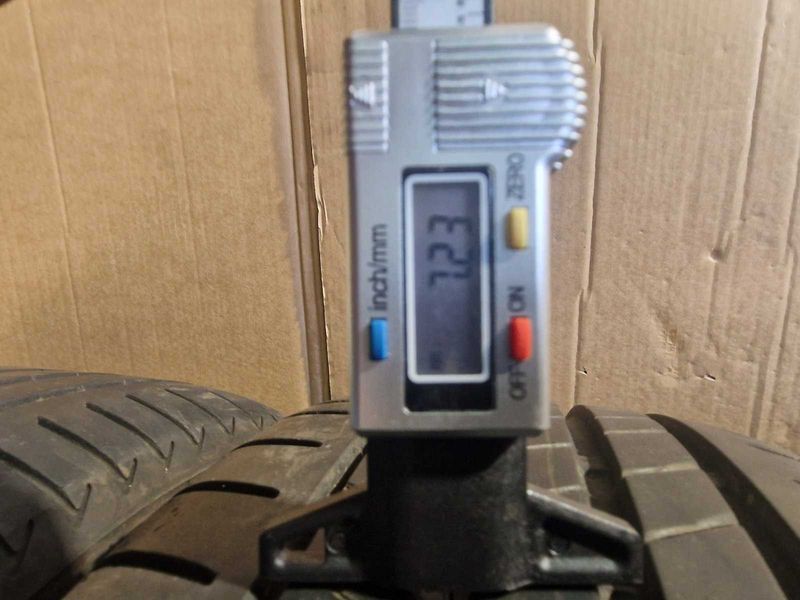 4 Bridgestone R16 195/55
летни гуми DOT4019