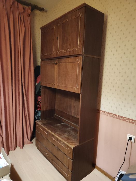 Стенка-шкаф югославская