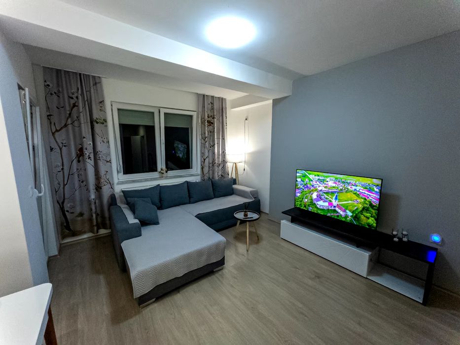 Дава се под наем Двустаен апартамент в София, Люлин - център - 66 кв.м за 387.6 € - Снимка #1