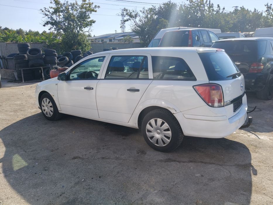 Опел астра Н  2009 ! Opel Astra H реални километри