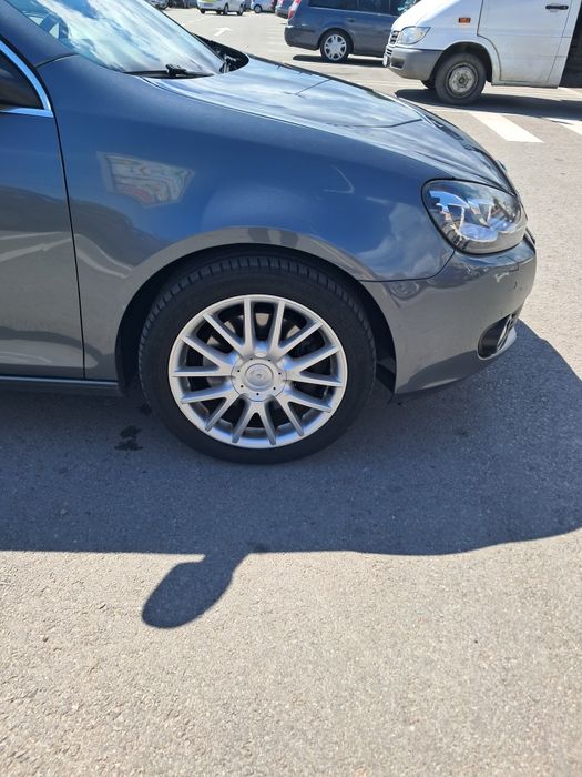 Vând Volkswagen Golf 2.0tdi 140cp 2011