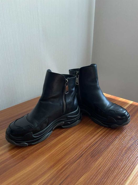 Женские ботинки зимние