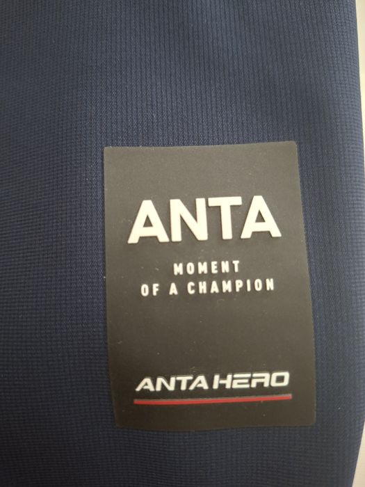 Продам спортивный костюм от Anta