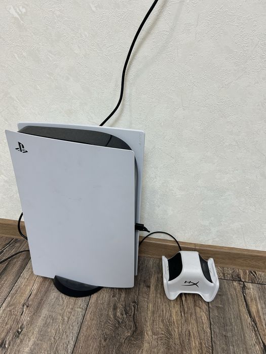 Продам Playstation 5