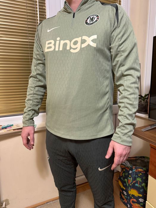 Chelsea training tracksuit Strike L