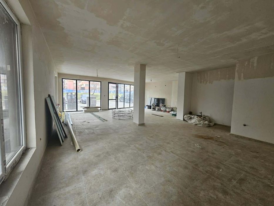 Продава се Магазин в Несебър - 90 кв.м за 850 €/кв.м - Снимка #2