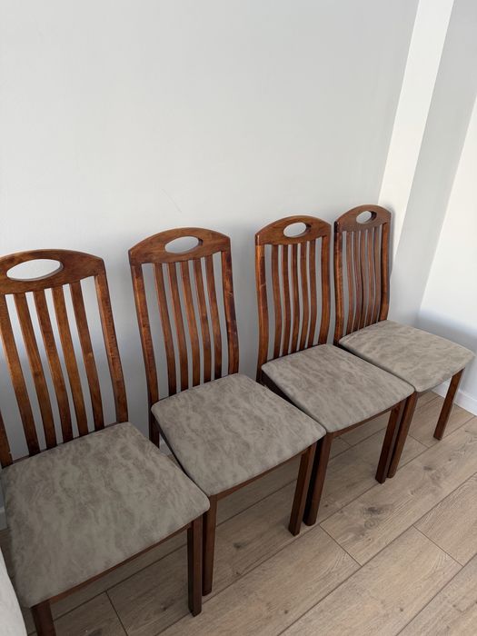 Стол трансформер и стулья