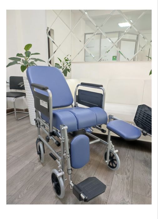 Продам кресло инвалидную коляску