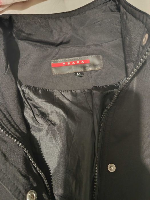 Тънко яке  Prada