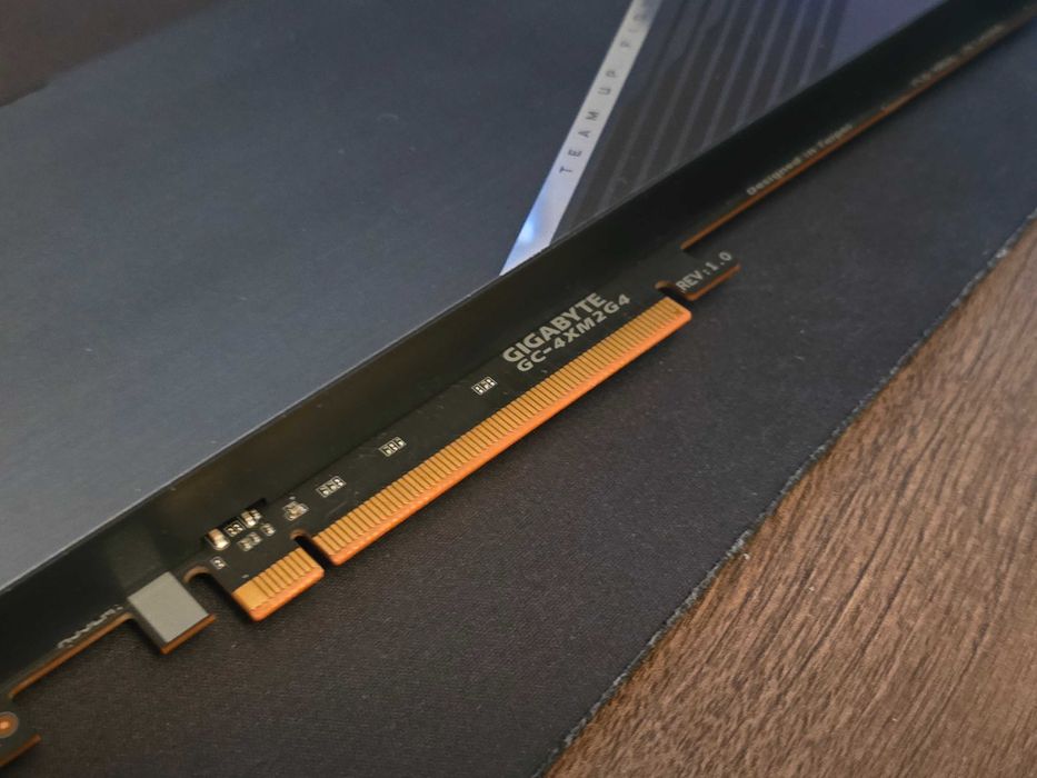 Gigabyte Aorus Gen 4