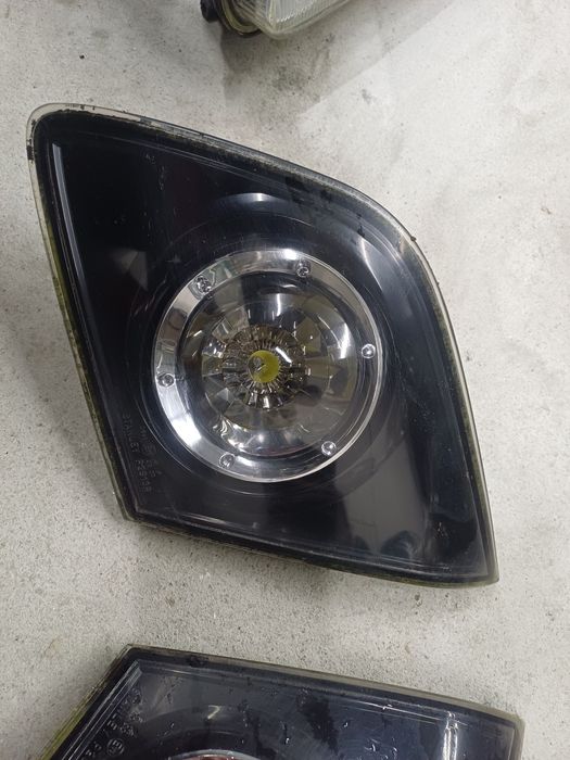 Стопове за мазда 3 хечбек 2006 година