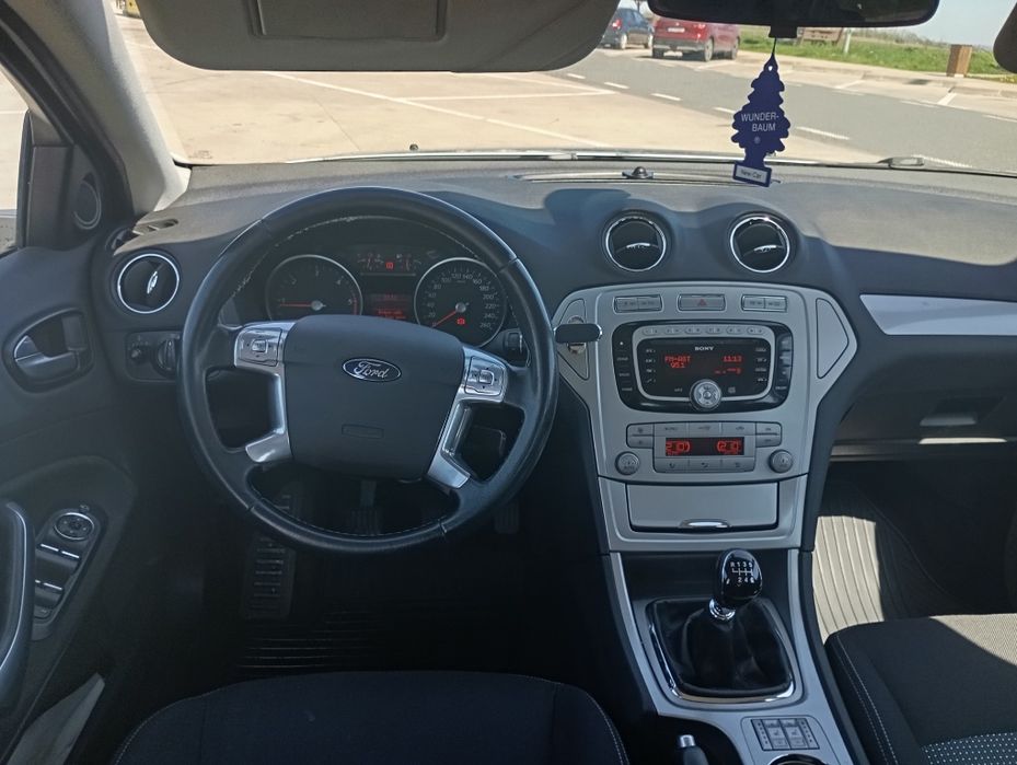 Ford Mondeo 2.0 tdci