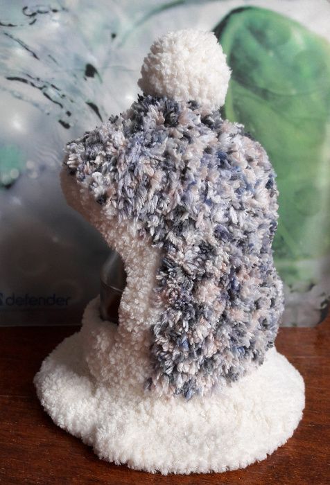 Продам вязаную шапочку для животных