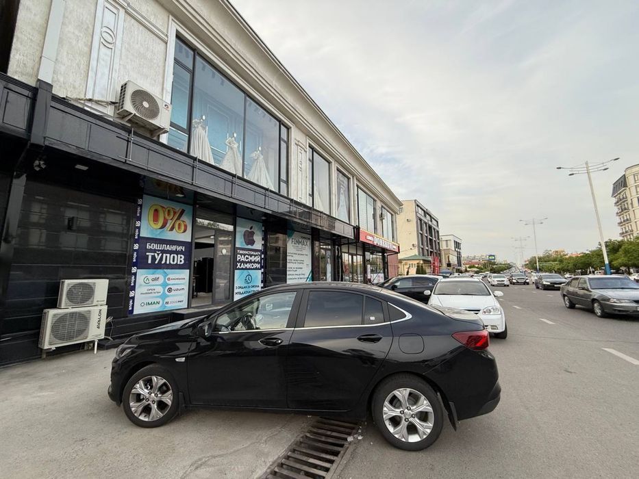 Нурафшан Кокча | 316кв - нежилое помещение вдоль дороги Продажа