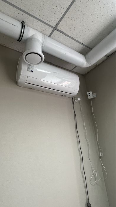 Сдаю кресло в кабинете