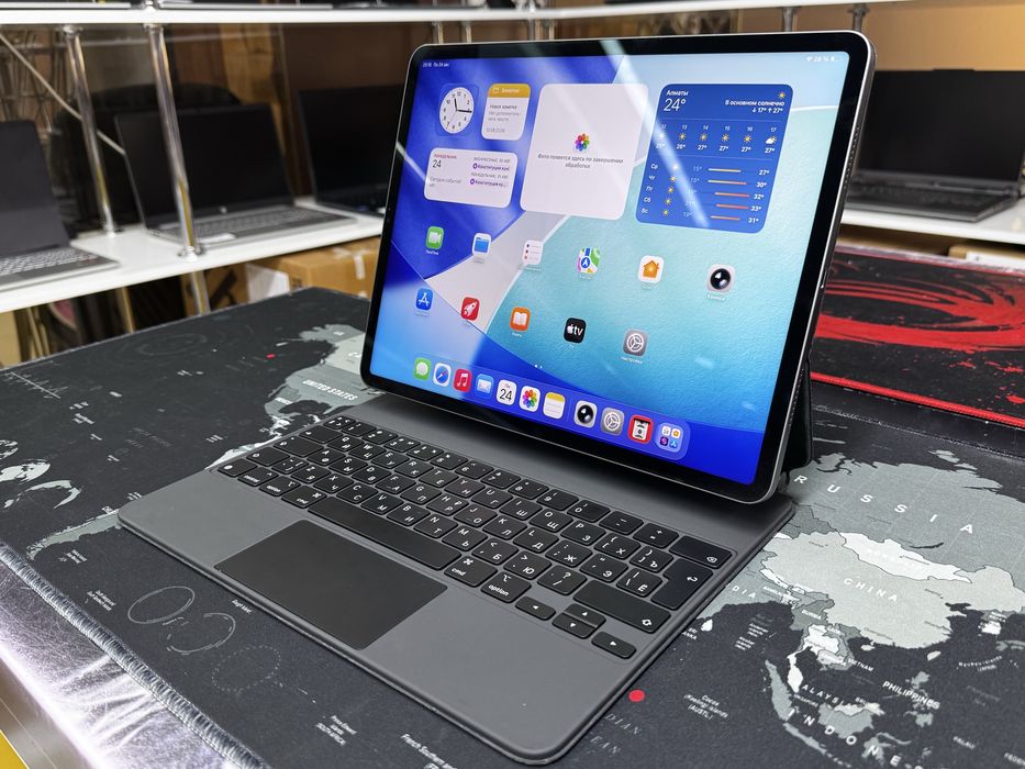 iPad Pro M1/256GB/Magic Keyboard
