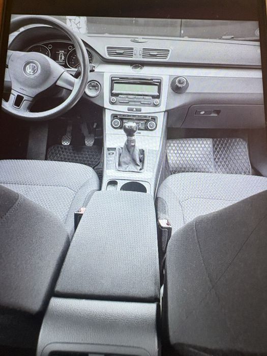 VOLKSWAGEN Passat 2011 — imagine 4