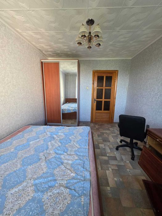 Продается 2-ком к в 4-микрорайоне