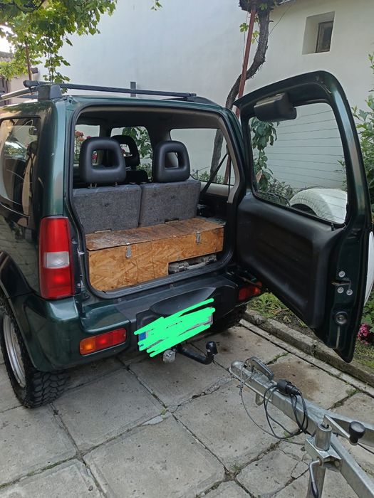 Vând Suzuki jimny