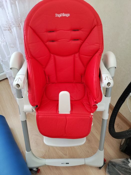 Продам детский стульчик Peg perego