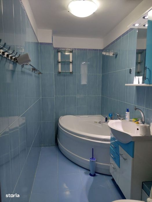 Decomandat, Metrou Dristor, Prima Închiriere, Et 4 Din 8, Proprietar