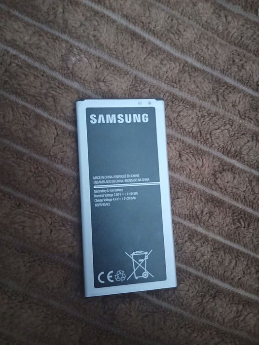 Продам батерею на самсунг  3100mAh