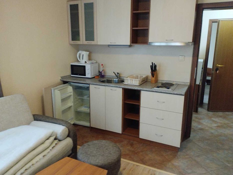 Дава се под наем Едностаен апартамент в Банско - 50 кв.м за 331.5 € - Снимка #2