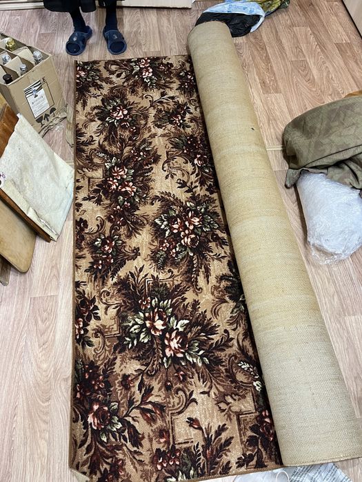 Продам ковер в отличном состоянии