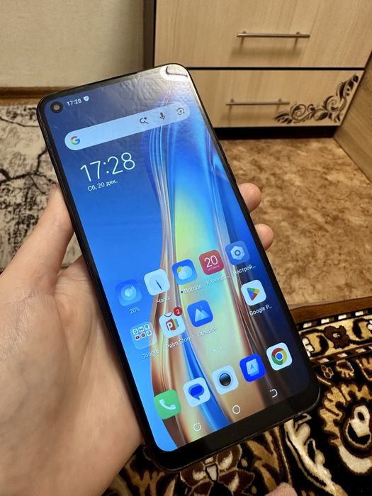 Продаю смартфон tecno spark 6 в хорошем состоянии