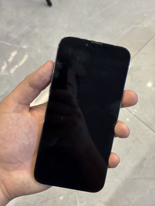 Продам Iphone 13 pro max