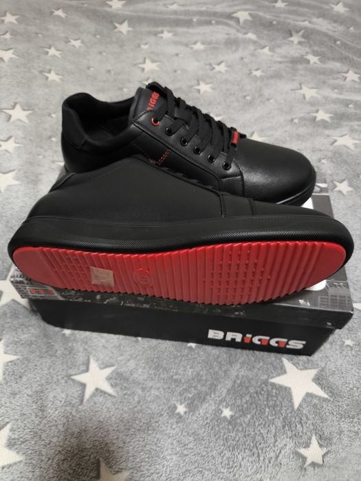 Продам кеды. Натуральная кожа