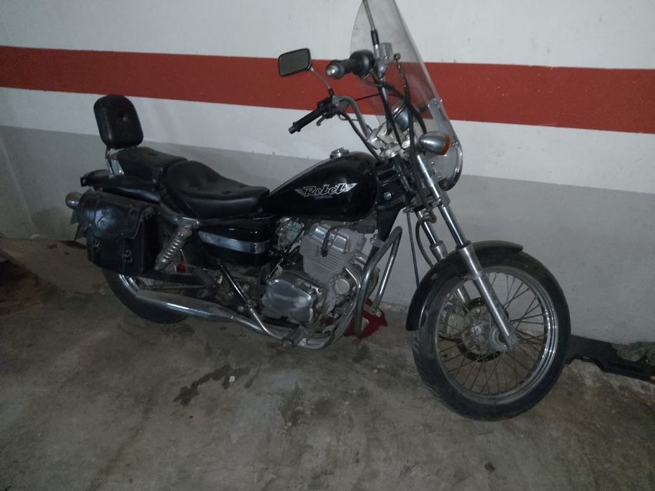 Chopper honda rebel 250cc anul 1997