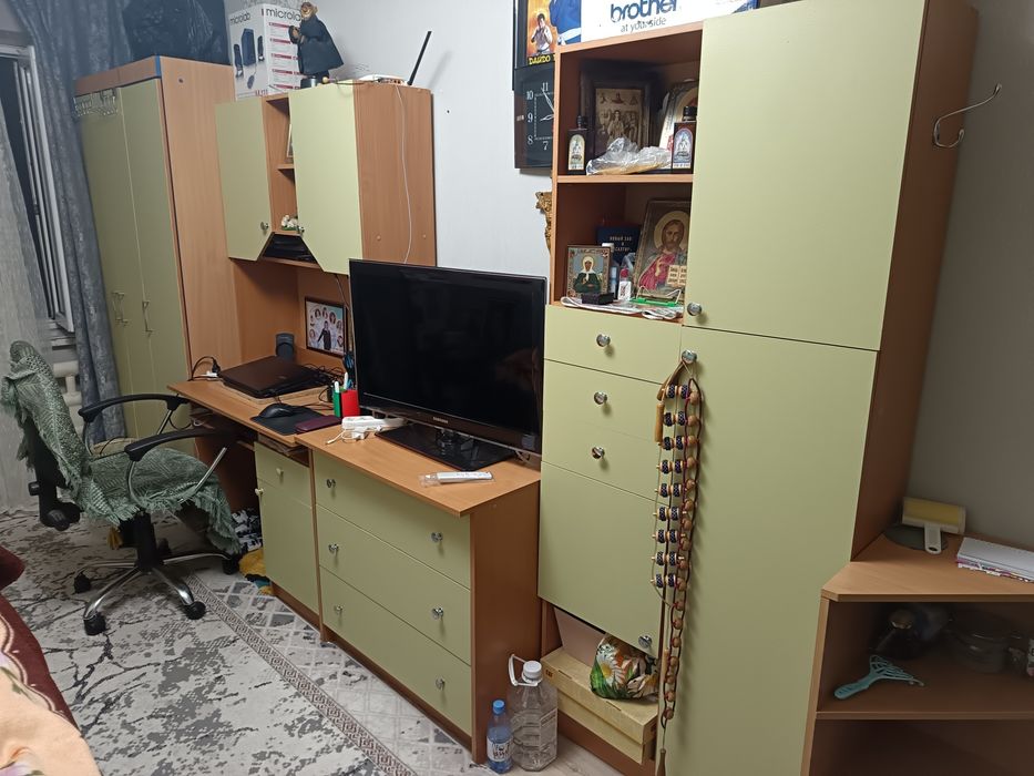 Комод и тумба угловая б/у