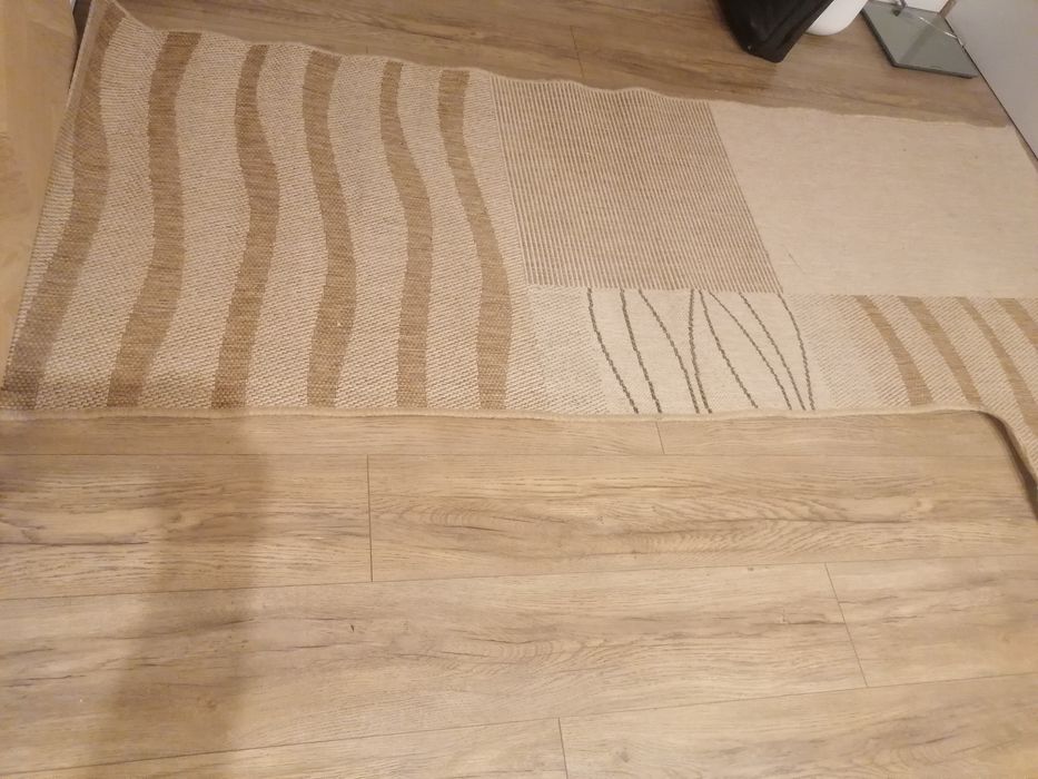 Килим лесен за поддръжка