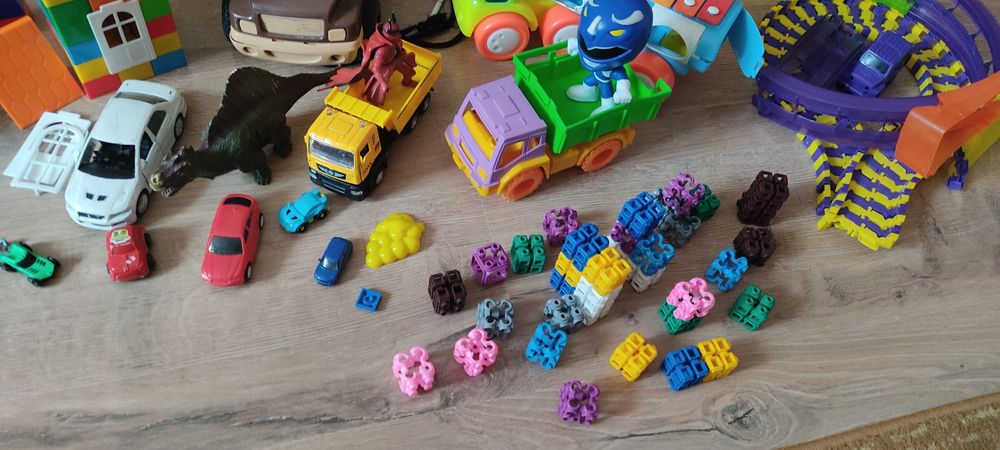 Игрушки  детские