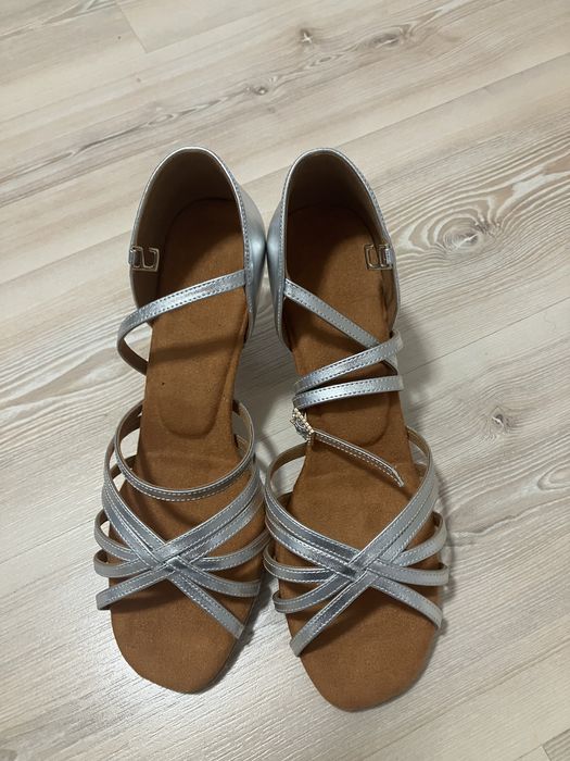 Туфли для танцев