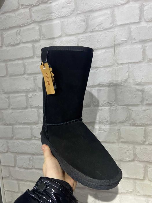 ghete ugg piele noi